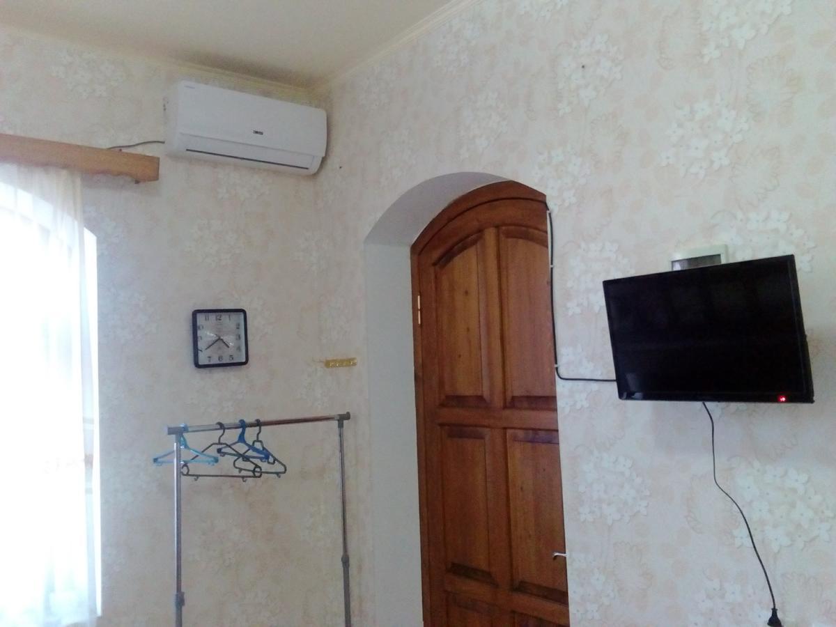 Gomi13 Otel Tiflis Dış mekan fotoğraf