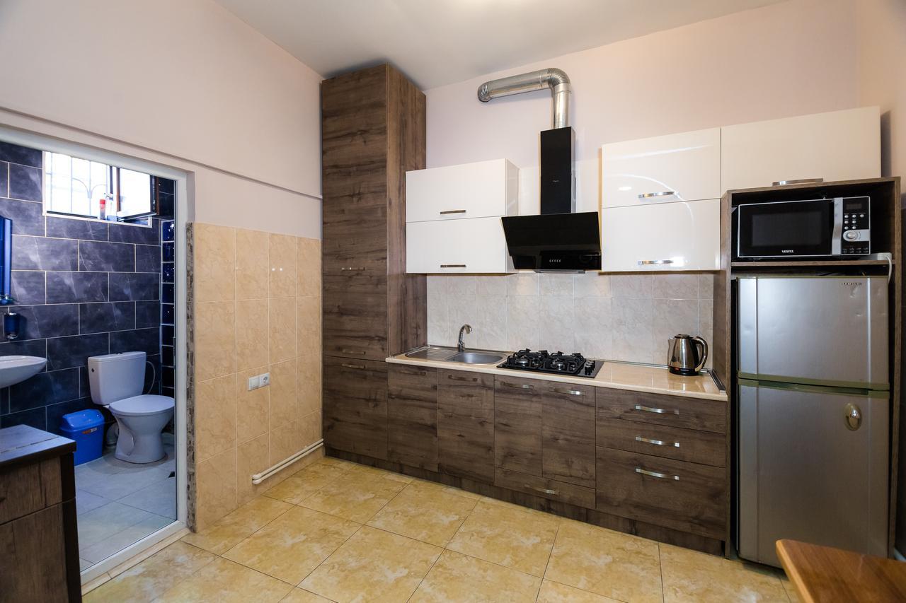 Gomi13 Otel Tiflis Dış mekan fotoğraf